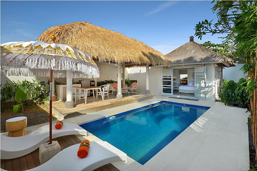 Harris Hotel & Residences Sunset Road Kuta  Exterior photo