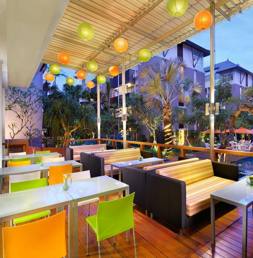 Harris Hotel & Residences Sunset Road Kuta  Exterior photo